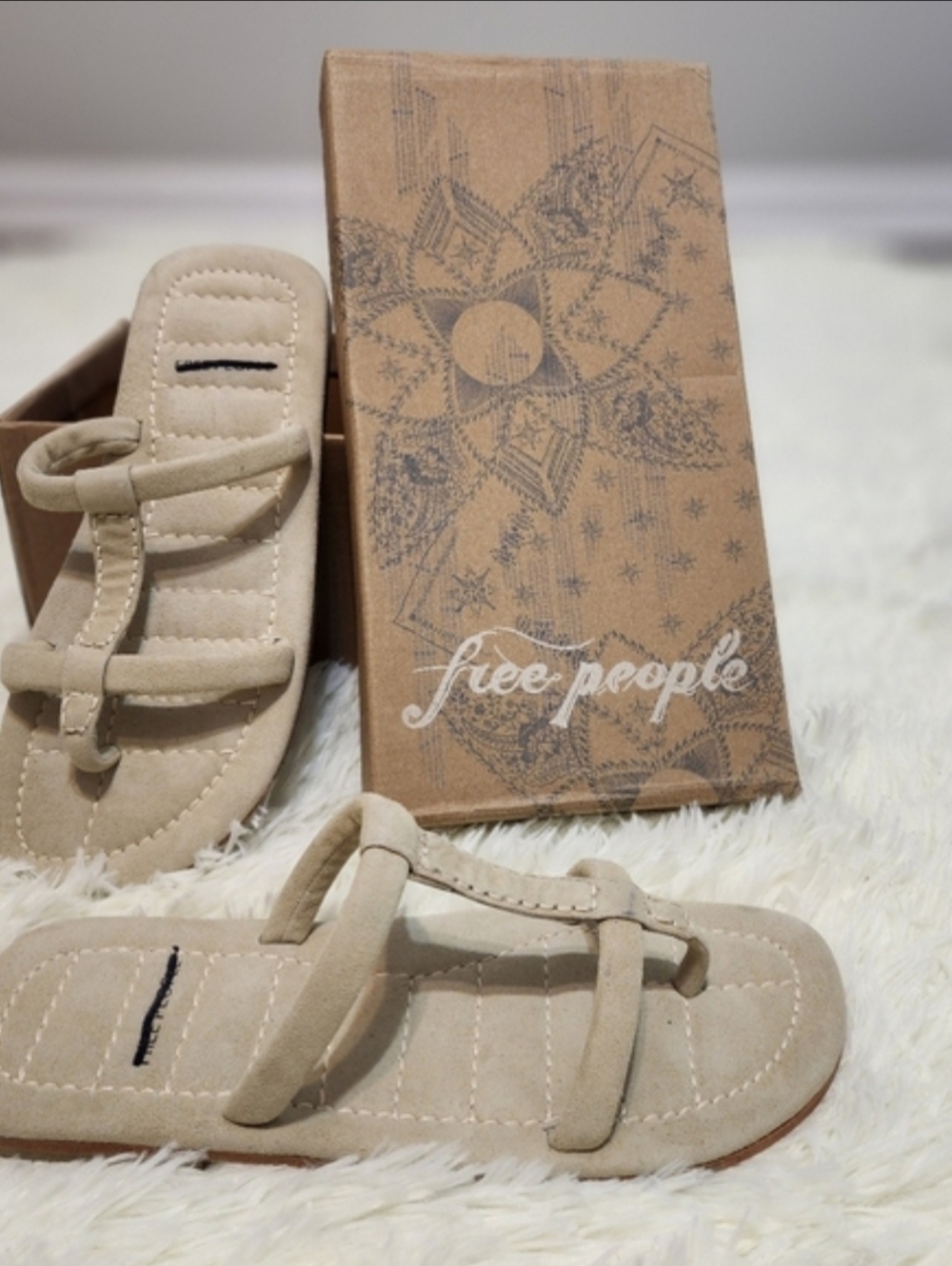 Free People Hadden Sandal Café Beige Size 10 Suede Strappy Flat Boho Sandal NIB